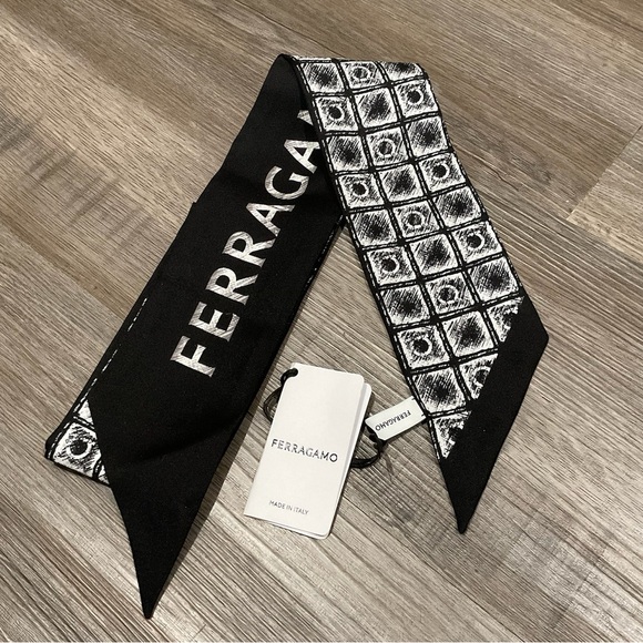 Salvatore Ferragamo Etched Logo Print Silk Bandeau Scarf Twilly in Black White - Picture 4 of 13